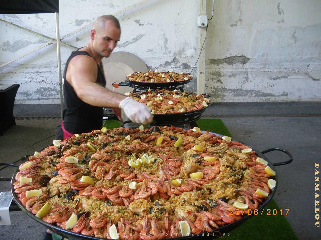 2017 06 25 COLLE SUR LOUP PAELLA A LA MAISON DU PIED NOIR (8).JPG